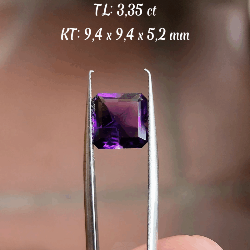 Uruguay (Amethyrt) Tím Tự Nhiên L96.1.1