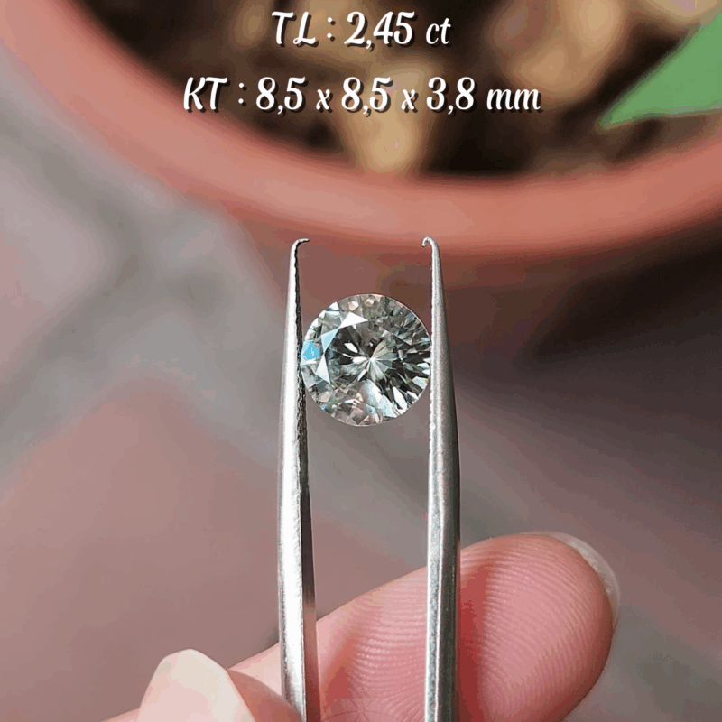 Zircon Trắng Tự Nhiên KG-100110