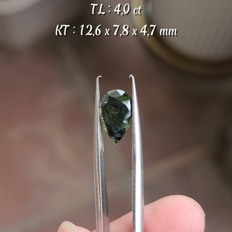 Sapphire Xanh ĐậmTự Nhiên KG-100239